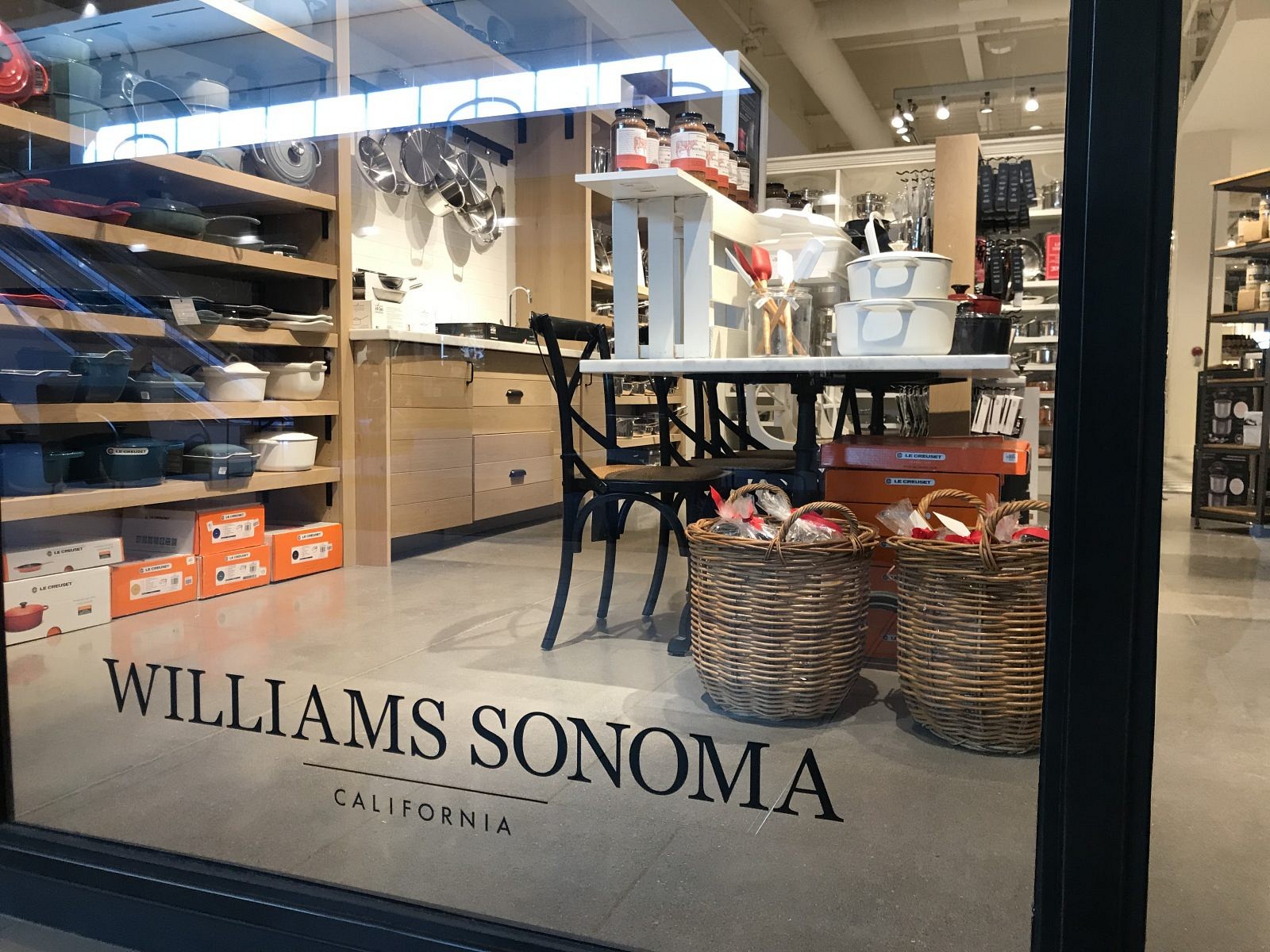 williams_sonoma_Storefront_Commercial_1686